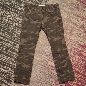 Camouflage Skinny Jeans